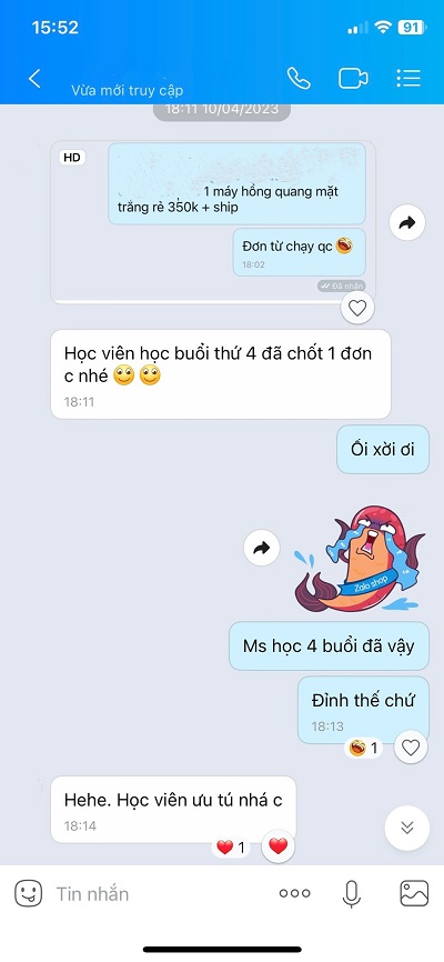 Mrs Hoa