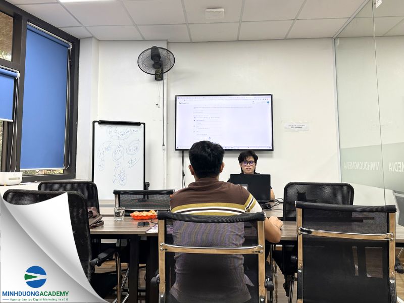 Khóa học marketing kèm 1:1 - Ảnh 1 Khóa học marketing kèm 1:1 - Ảnh 1