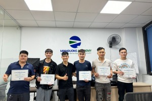 Bế giảng khóa Facebook Ads & TikTok Marketing